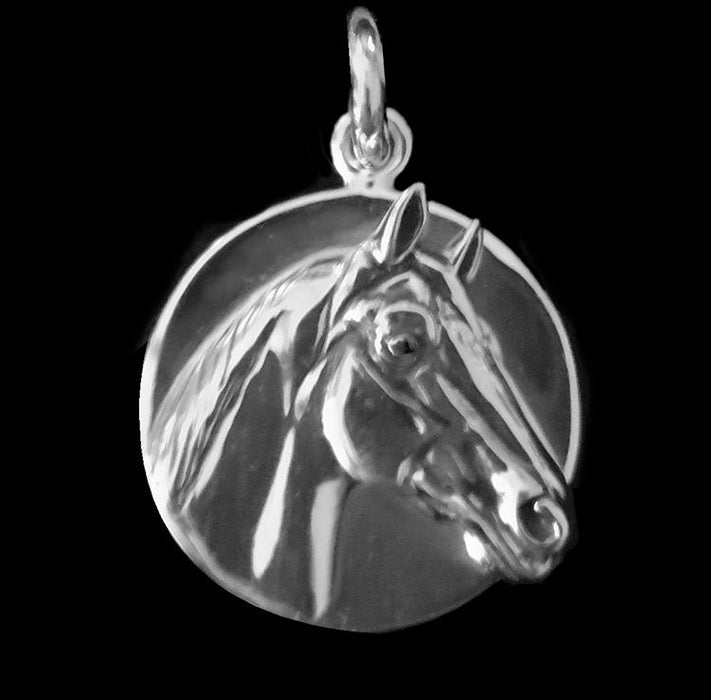 Man o' War Sterling Charm