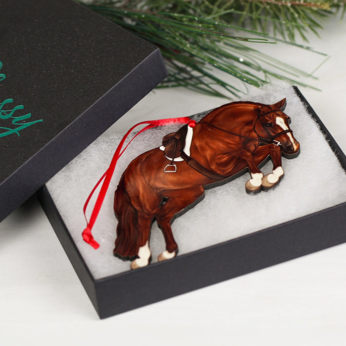 Hunter Jumping Horse Christmas Ornament - Chestnut
